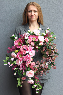 Arles, asymetryczny wianek na drzwi, śr.44cm 