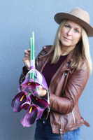 Kalle Purple, bukiet nagrobny kalie