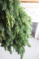 Norweski Design, choinka na stojaku jak żywa