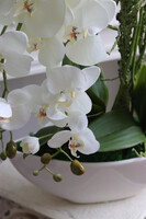 Laos Willow, sztuczny storczyk w białej donicy