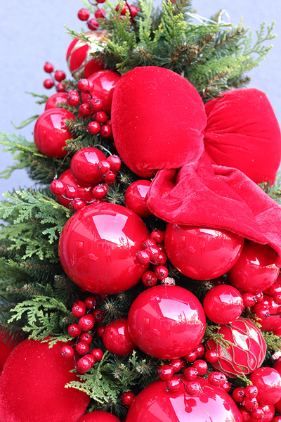 Red Classic, choinka dekoracyjna sztuczna