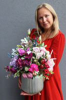 Meronia, kompozycja kwiatowa wielostronna