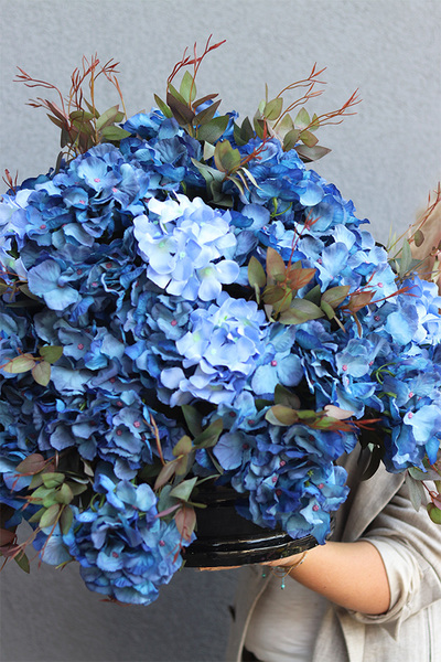 Navy Hortensje Deluxe, kompozycja nagrobna w misie