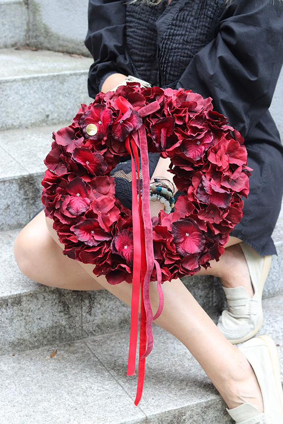 Hortensje Bordo, wianek na drzwi z hortensji	