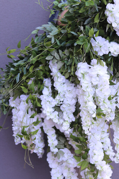 elegancka girlanda z białymi kwiatami, Wisterianna Premium