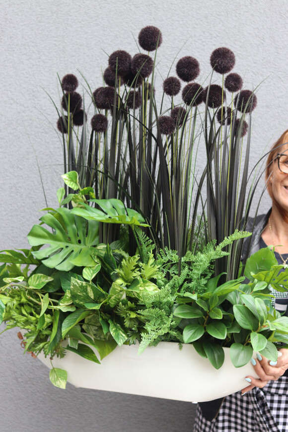 Black Grass Laos, zielona kompozycja w naczyniu