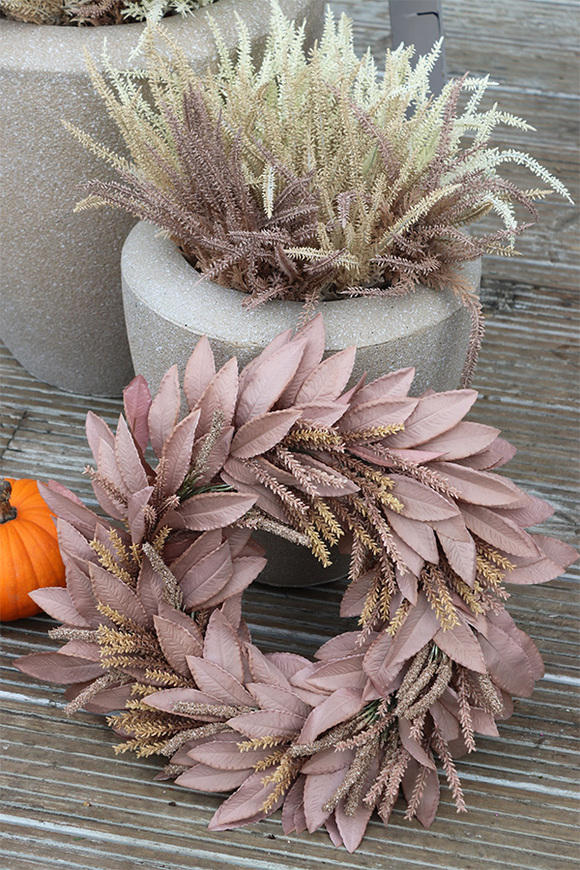 Wrzosowisko Creme, wrzosy w ceramicznej donicy