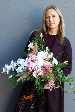 Dulea 2, bukiet nagrobny we wkładzie, dł.44cm