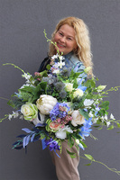 Malediwy Blue M, niebieski bukiet kwiatów, wys.60cm 