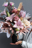 Leuni, bukiet nagrobny we wkładzie