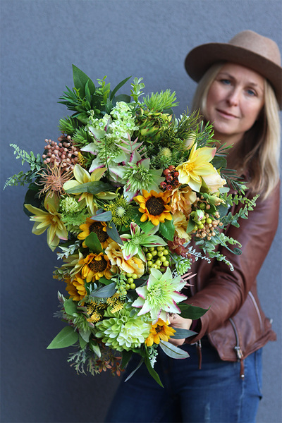 Złota Dolina Krzyż Pamięci, kompozycja nagrobna