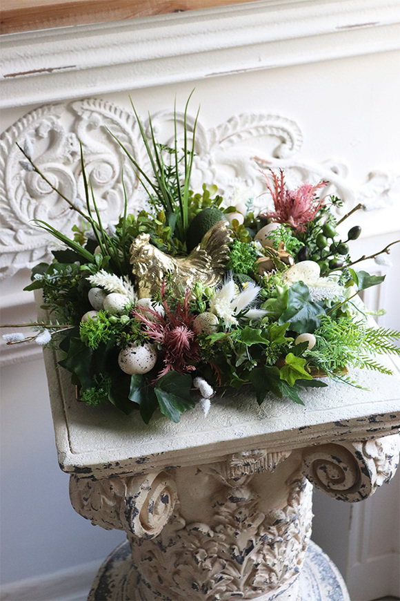 Zielona Grzęda, stroik wielkanocny na tacy