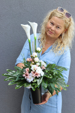 Kalle Design 2, bukiet nagrobny we wkładzie do flakonu, wys.65cm 