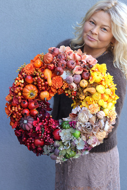 Colors in Autumn, tęczowy jesienny wianek na drzwi, śr.43cm