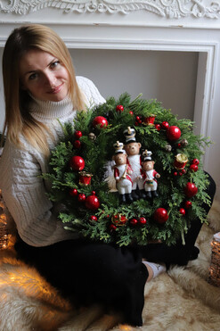 Orkiestra Misiów, świąteczny wianek na drzwi, śr.50cm 