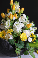 Amira Volcan, kompozycja nagrobna w misie