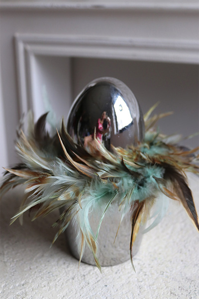 Jajo Silver Glamour, stroik wielkanocny z piórami