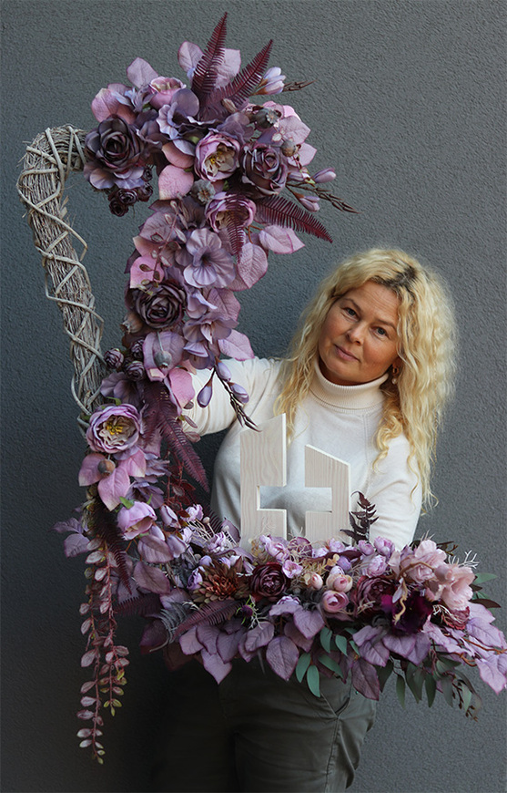 Serce Mortario Violet, wieniec nagrobny w kształcie serca