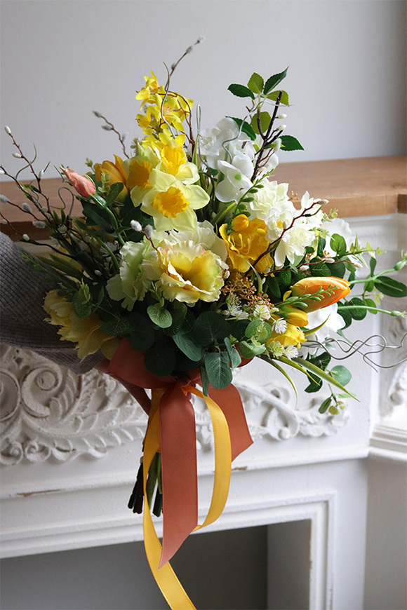 Amira Spring, wiosenny bukiet do wazonu