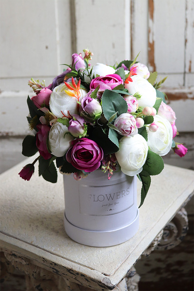 Cecille, flowerbox z fioletowo-białymi kwiatami, wys.28cm 