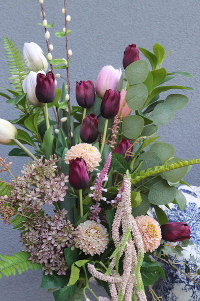 Tulippo England, wiosenny bukiet nagrobny