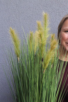 Benita, sztuczna trawa w oryginalnej donicy