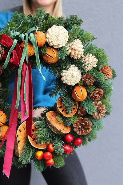 Naturalne Święta, świąteczny wianek z suszonymi owocami