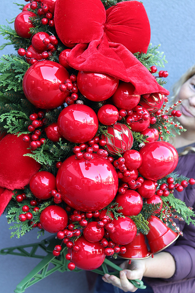 Red Classic, choinka dekoracyjna sztuczna