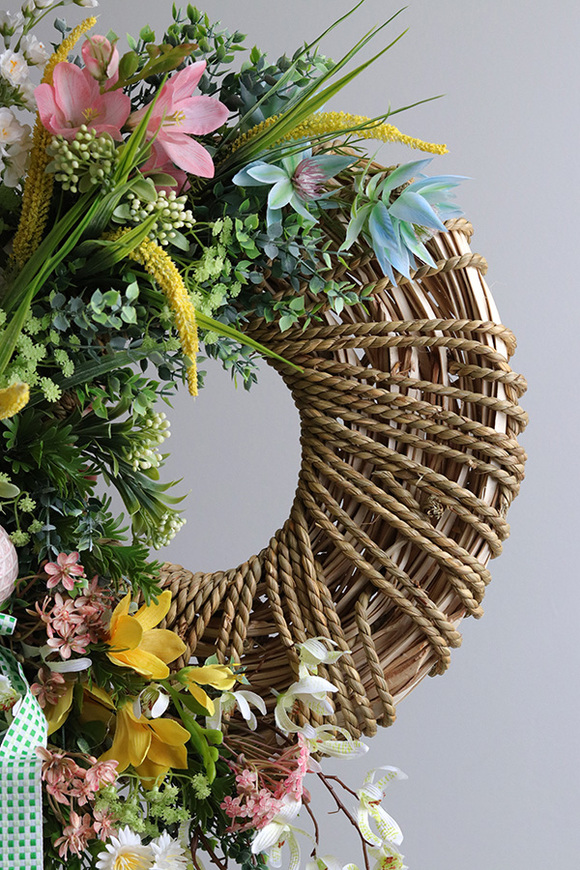 Wiosenny Poranek, asymetryczny wianek na drzwi