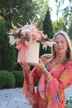 Beige Pumpkin, welurowy flowerbox jesienny, wym.40x40x30cm