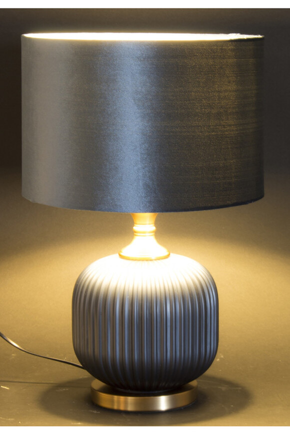 Baita Elegance, elegancka lampa stołowa