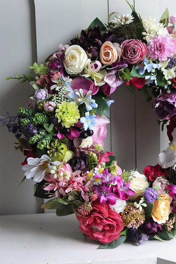 Koloresi, kolorowy wianek kwiatowy