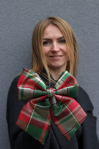 Elgin, kraciasta kokarda zawieszka