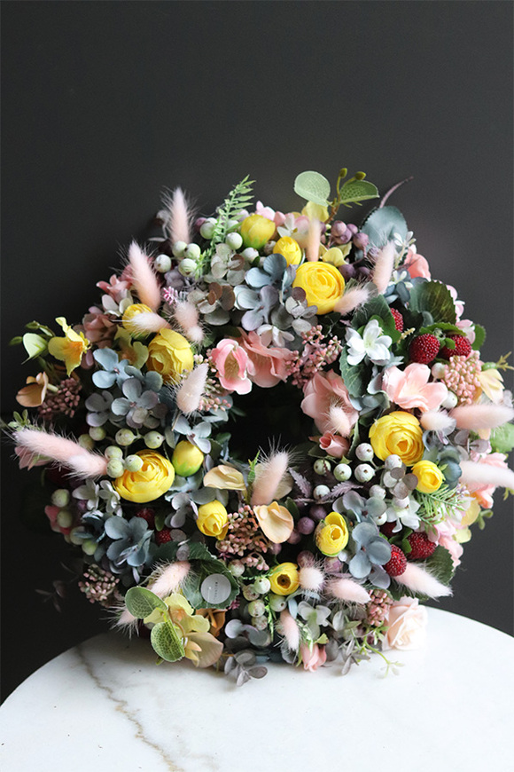 Easter Pastels, wiosenny wianek dekoracyjny