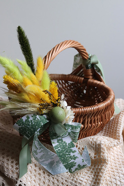 OD RĘKI Żółty Sen, dekorowany koszyczek wielkanocny, wys.20cm 