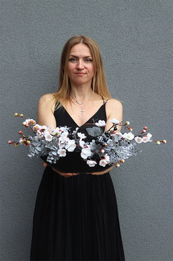 OD RĘKI Sakura Dekoria Laos, kompozycja w ceramicznej łódce, wym.23x53x27cm