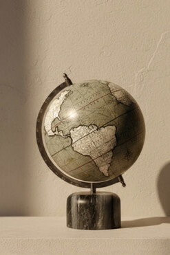 Calcolo, elegancki mosiężny globus, wym.15x7.5cm
