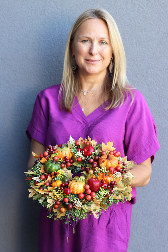 Liście i Dynie, jesienny wianek z atrybutami jesieni, śr.30cm