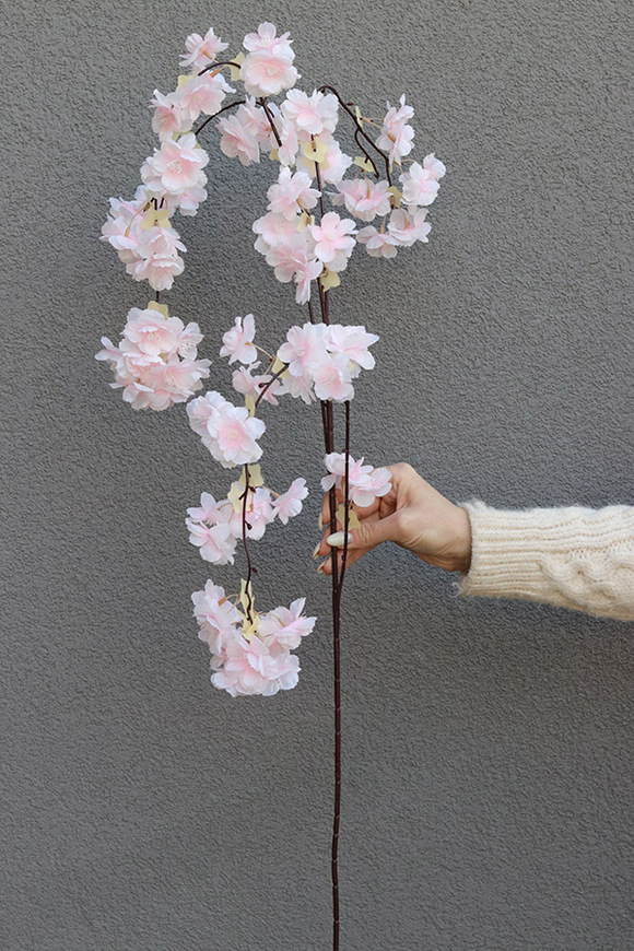 Apple Tree, sztuczne kwiaty na gałązce jabłonka różowa