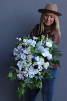 Biellina, wiązanka nagrobna na florecie