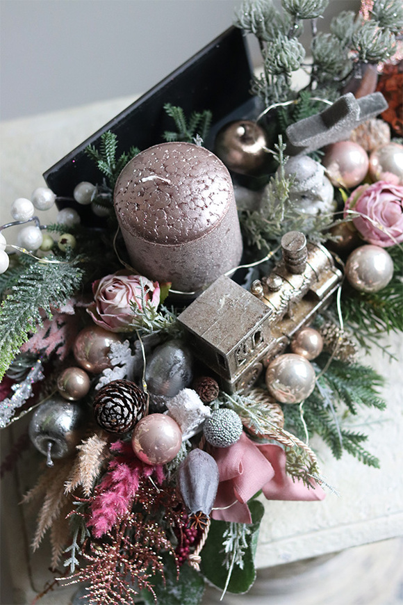 Pink Cristal Gossamer, świąteczny stroik w szkatułce LED