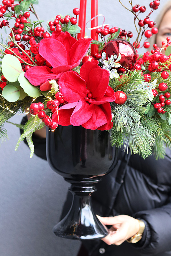 Karminowa Villa, świąteczny stroik w pucharze