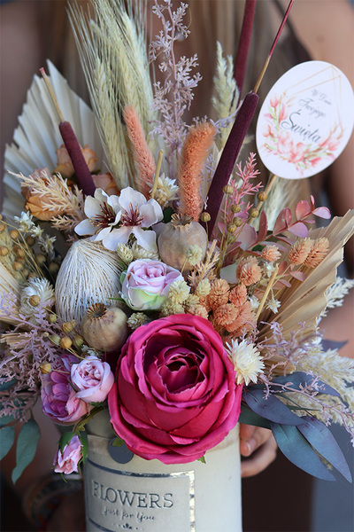 Pinkobella Orfitta 2, welurowy flowerbox z dedykacją, wys.49cm