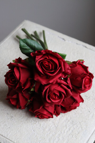 Pasja, bukiet gumowych czerwonych róż