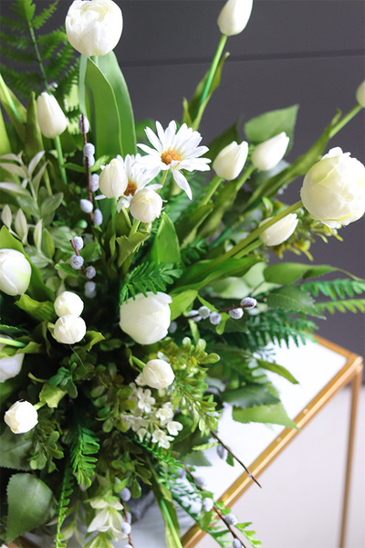 Wiosenka Biel Volcan, kompozycja nagrobna na ciężkiej tacy