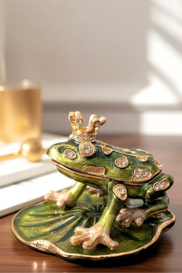 Charming, elegancka szkatułka metalowa, żaba