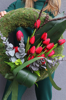 Tulipany Red, elegancki wianek z tulipanów