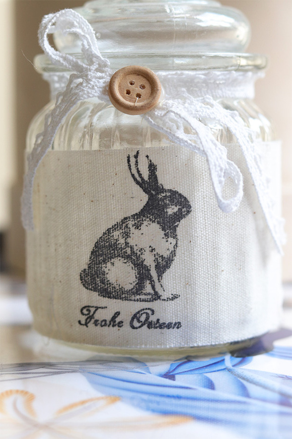 Cottage Glass Bunny szklany pojemnik z pokrywką