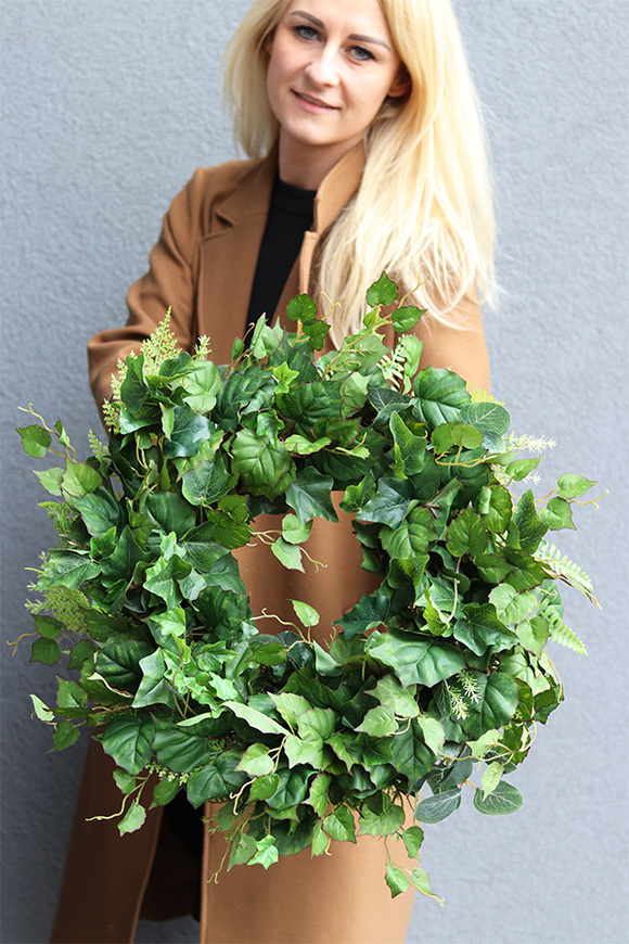 Winorośl, zielony wianek ozdobny