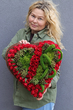 OD RĘKI Scarlett, dekoracja nagrobna serce, wym.20x36x36cm